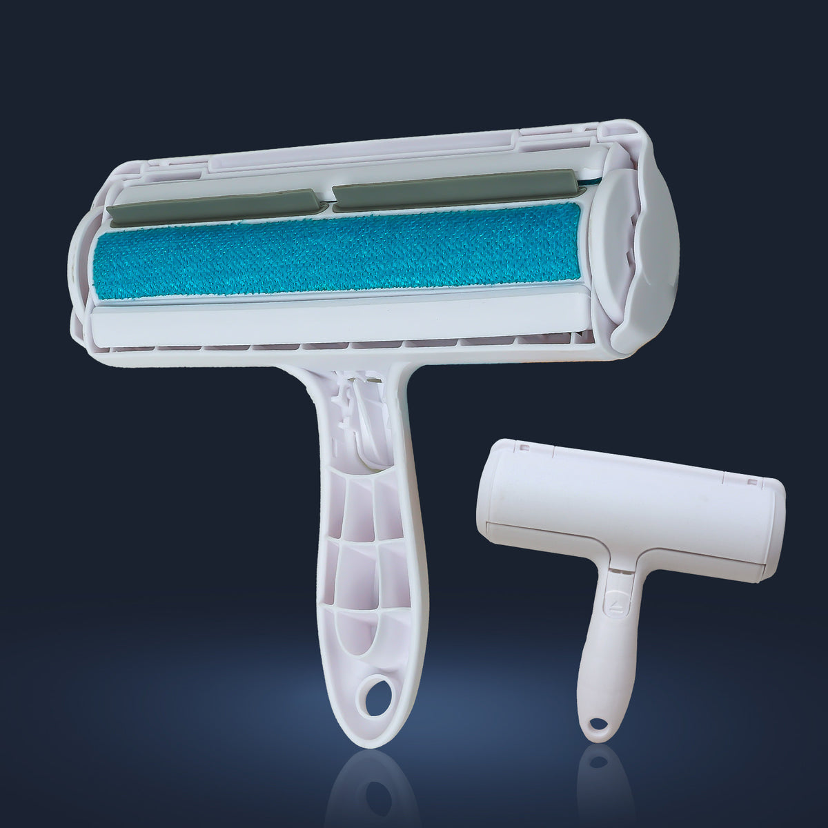 Self-Cleaning Deshedding Brush